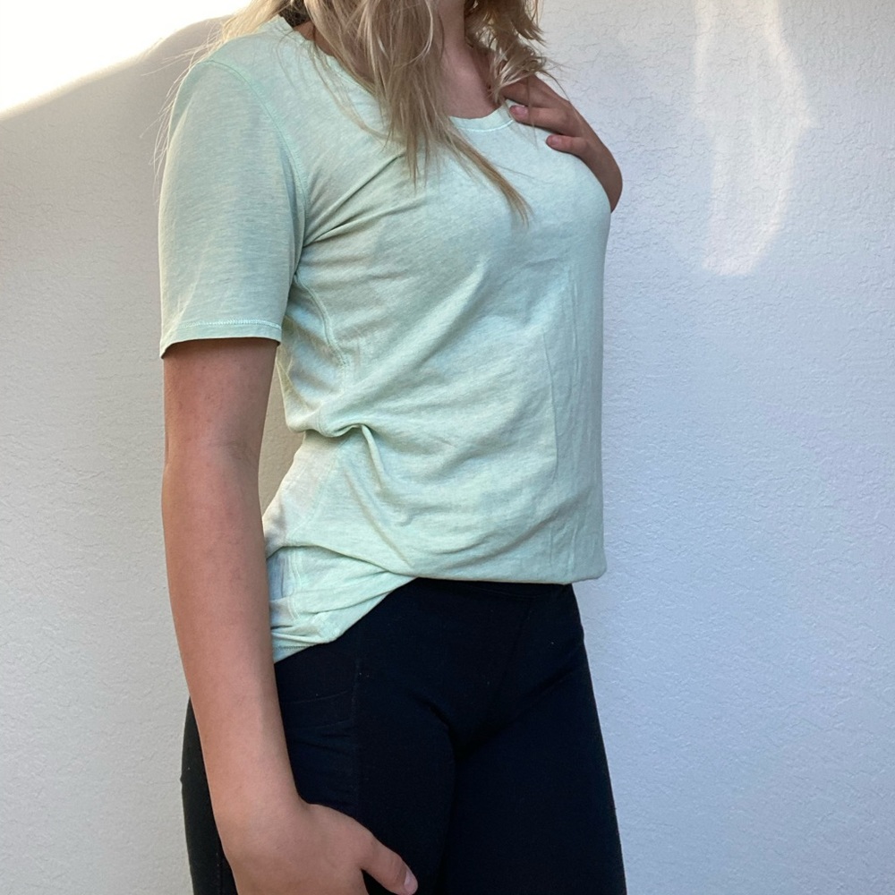 lululemon top